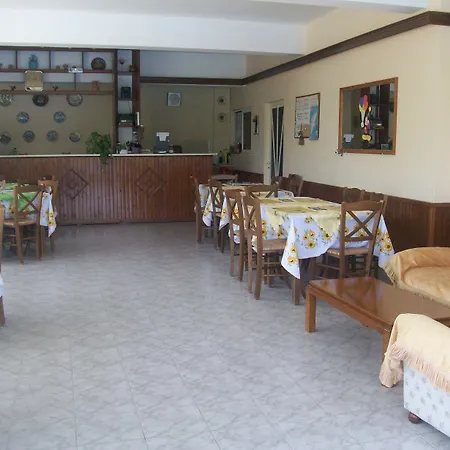 Hotel Varelis Archangelos (Rhodes)