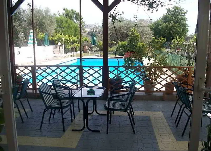 Hotel Varelis Archangelos (Rhodes)